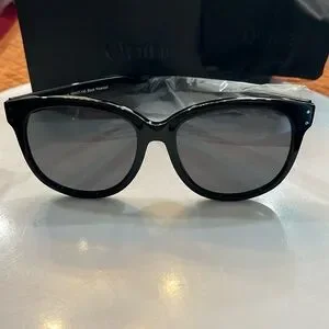 QUINCE LENNON POLARIZED SUNGLASSES BLACK BRAND NEW UNISEX Quince | Accessories | Quince Lennon Polarized Sunglasses  main image 3
